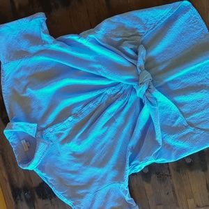 Light Blue Pullover Blouse. Sz 14/16.